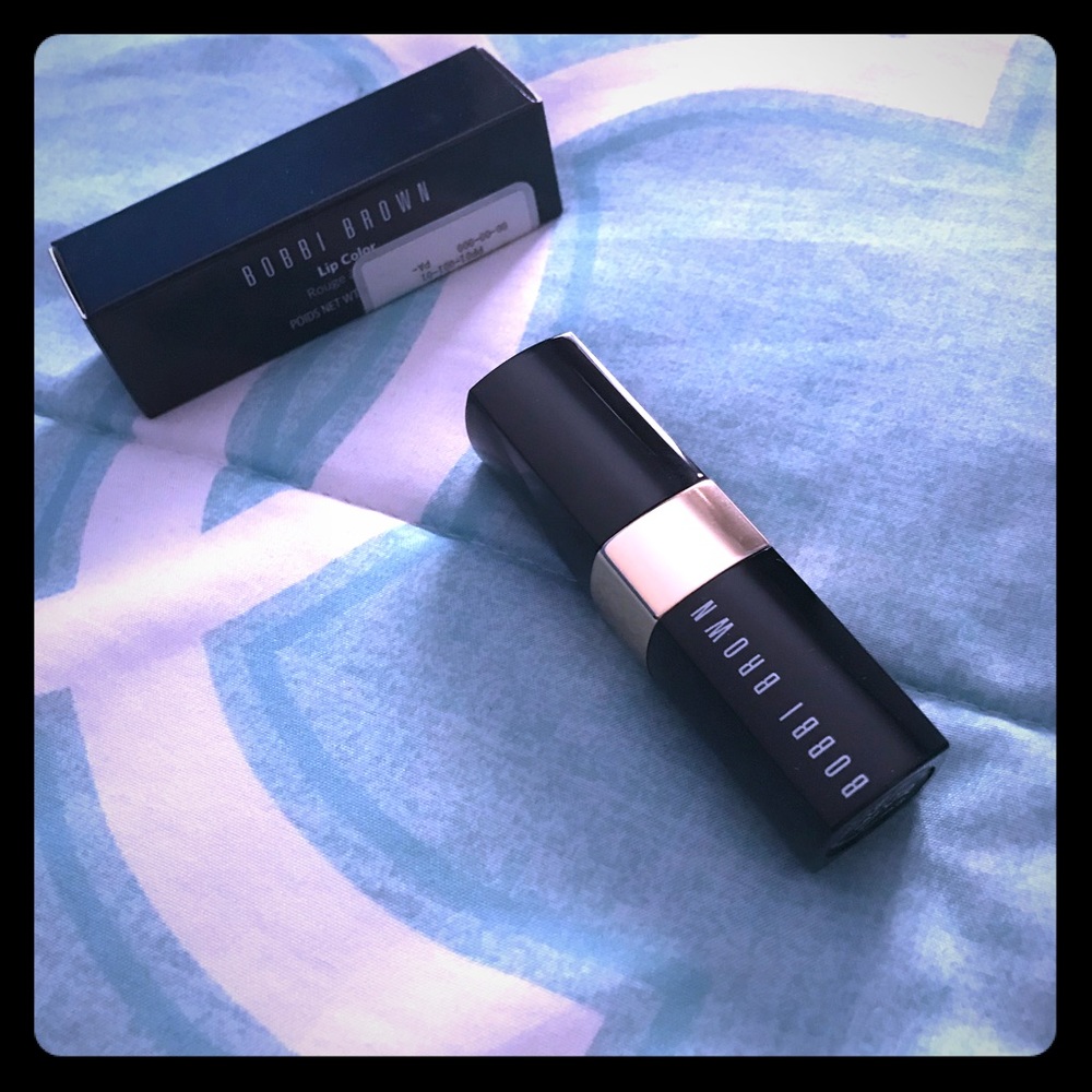 Bobbi brown lipstick